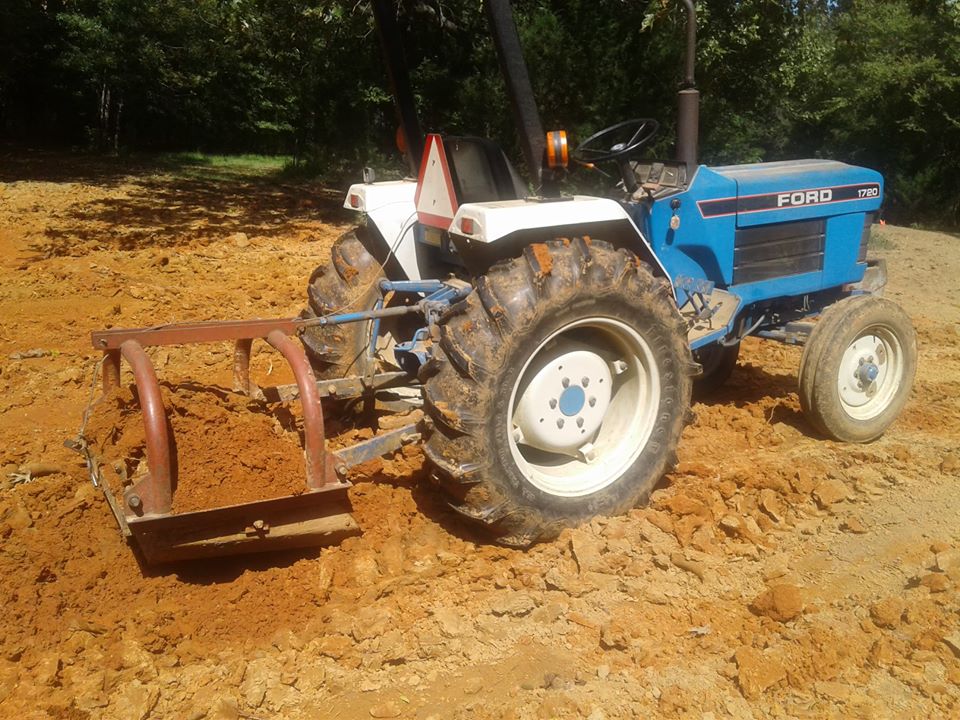 Attached picture ford tractor dirt scoop full.jpg